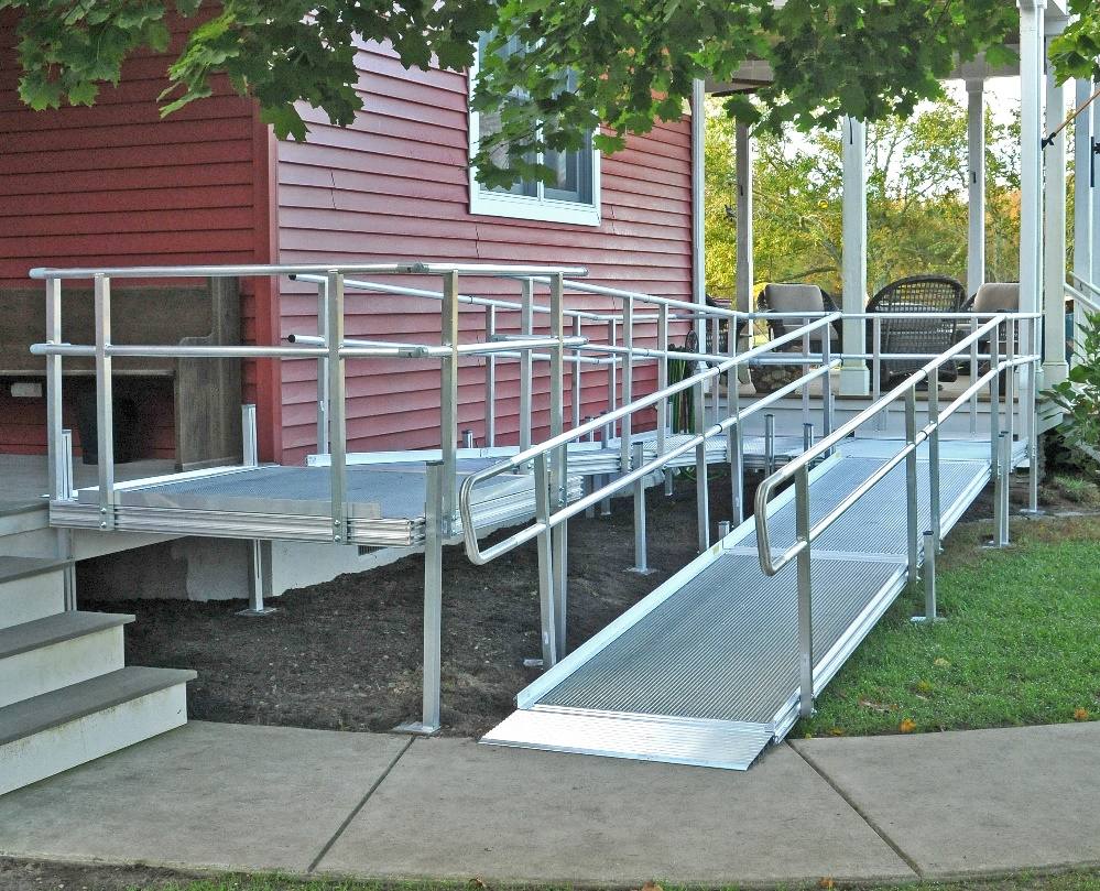 Home Access Ramp Outside a Home in Williamstown, NJ