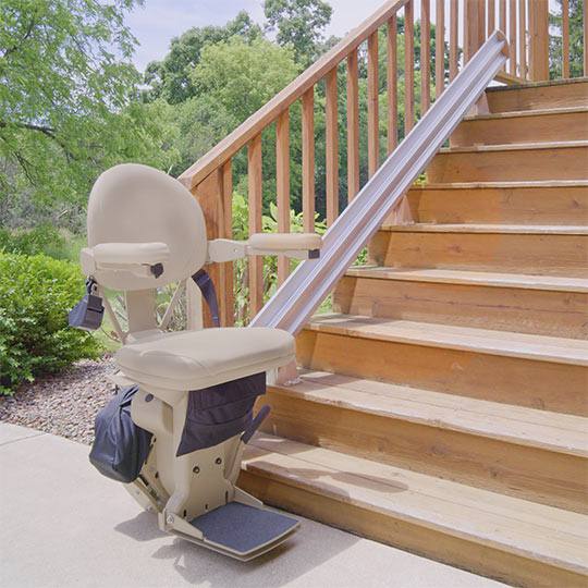 Bruno Elan Outdoor Stairlift in Hammonton, NJ